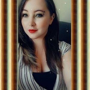 Meet your Posher, Ivy